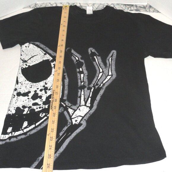 The Nightmare Before Christmas Women's Graphic T-Shirt Size: SP Small/Petite - Picture 3 of 6